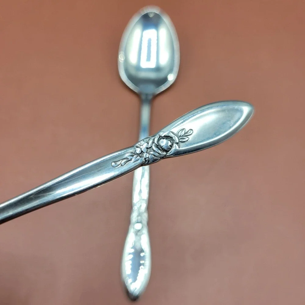 2 Oneida Community Stainless Oval Soup Spoon Spring Rose Betty Crocker 6 3/4 in